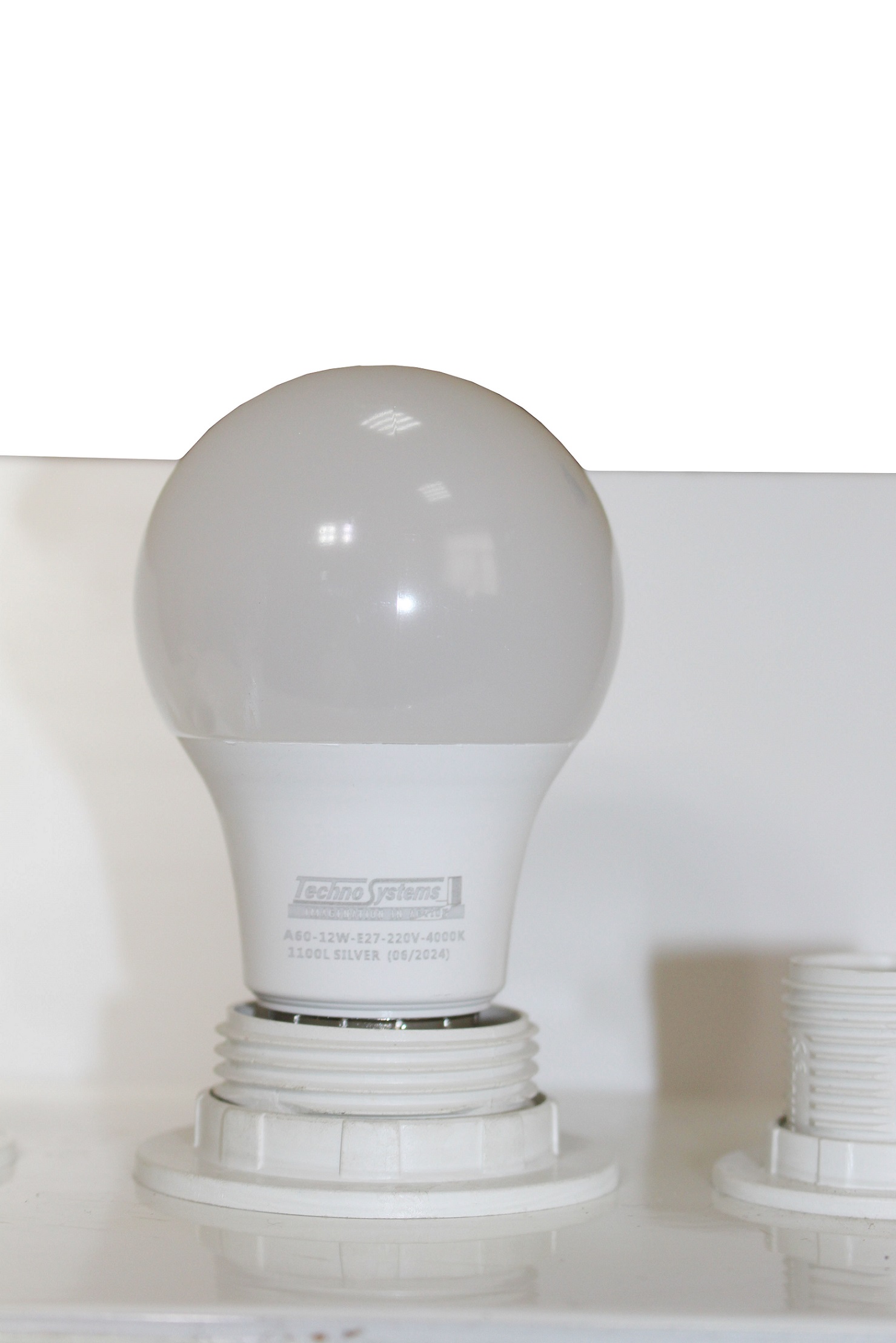Лампа світлодіодна LED Bulb-A60-12W-E27-220V-4000K-1100L SILVER TNSy — изображение 3